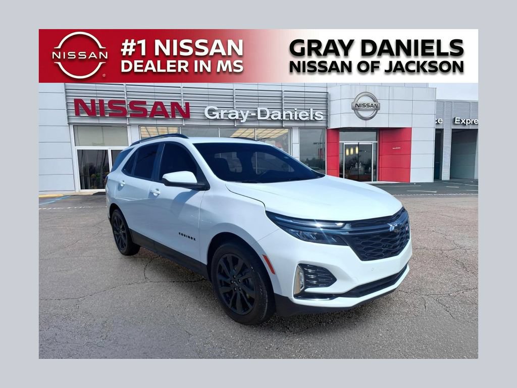 Used 2023 Chevrolet Equinox RS FWD image 1