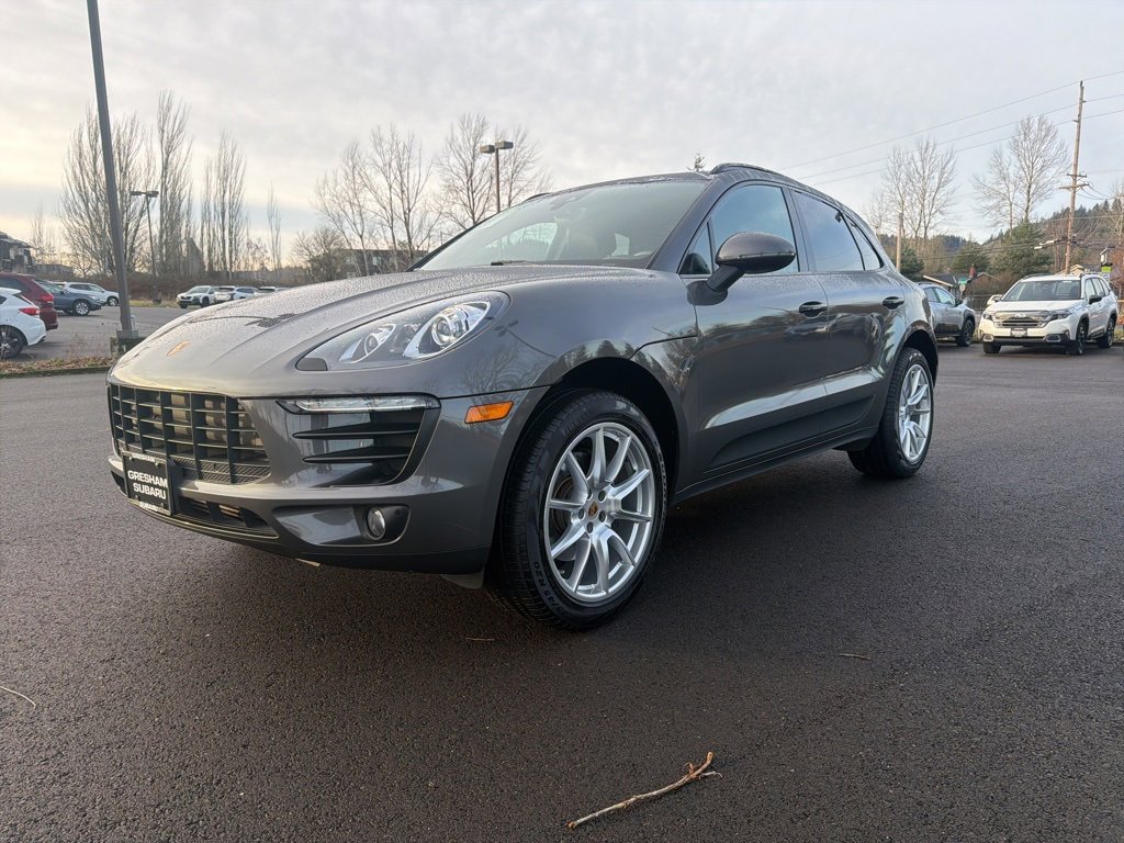 Used 2018 Porsche Macan image 3