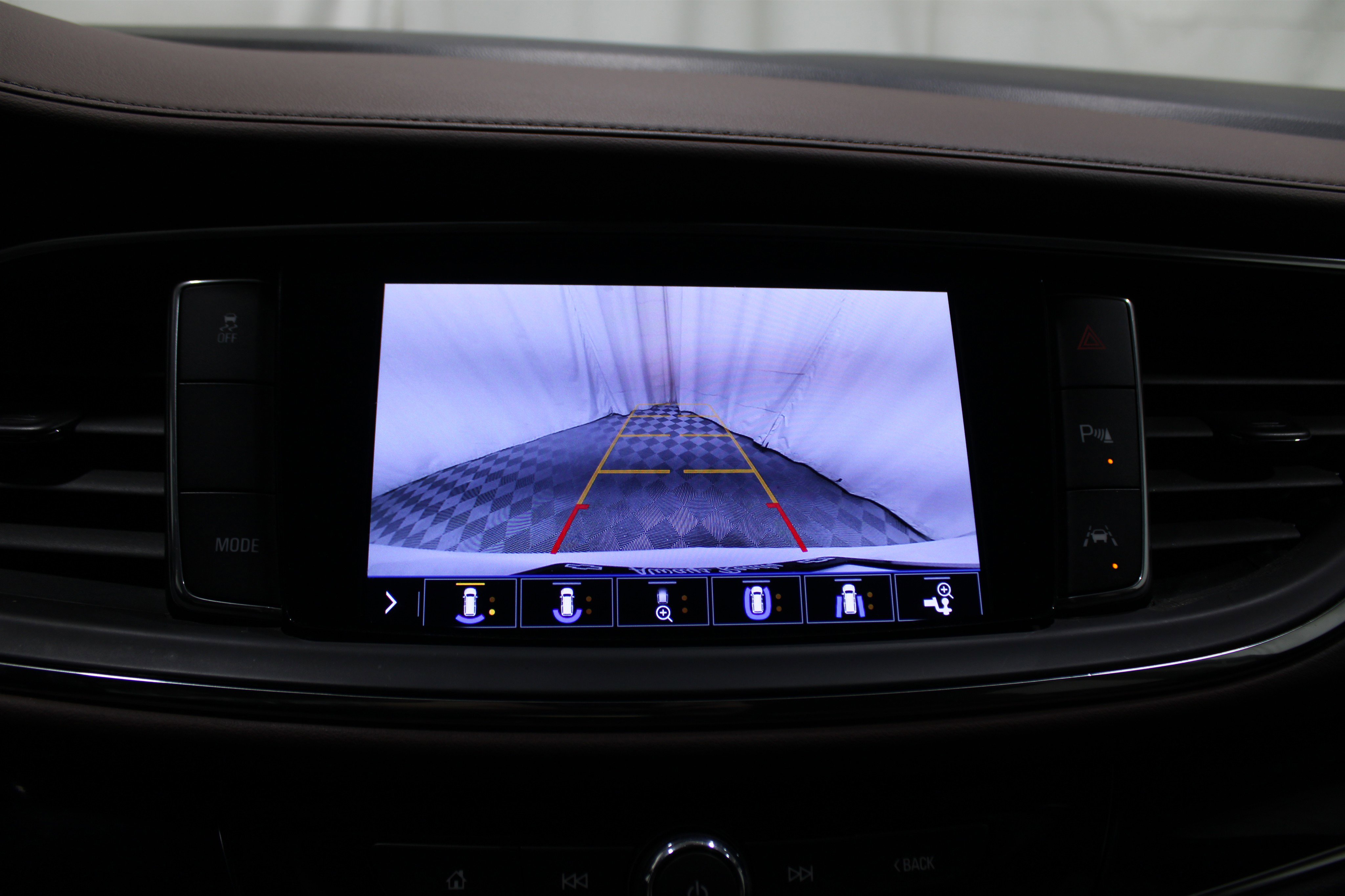 Used 2020 Buick Enclave Avenir w/ Trailering Package, 5000 lbs. image 23