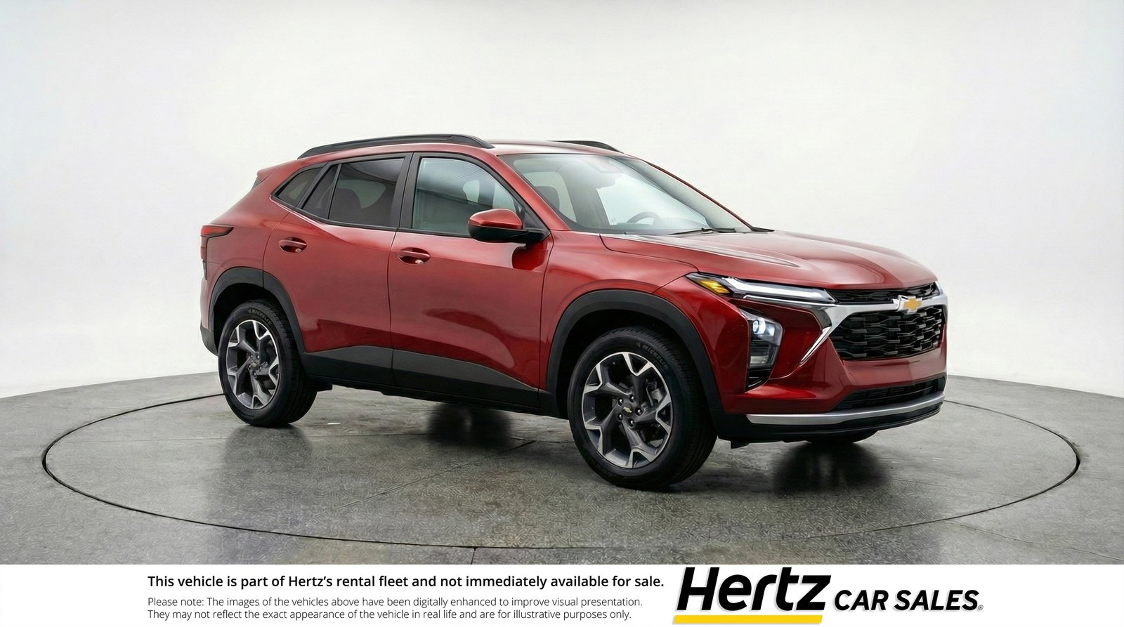 Used 2025 Chevrolet Trax LT image 1