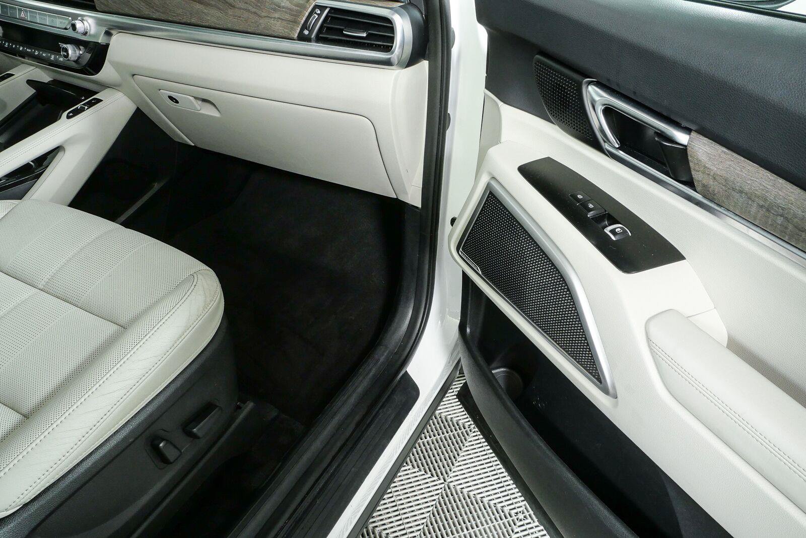 Used 2020 Kia Telluride EX w/ EX Premium Package FWD image 26