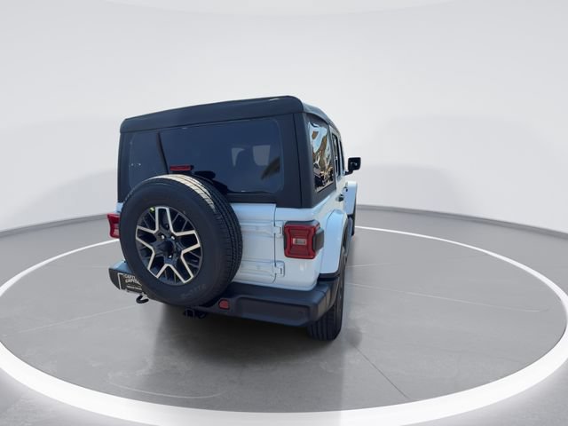 New 2026 Jeep Wrangler Unlimited Sahara AWD/4WD image 8