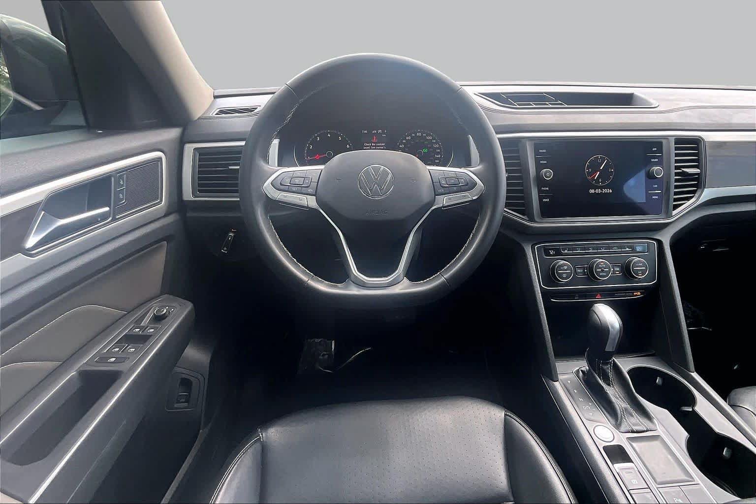 Used 2021 Volkswagen Atlas SE w/ Panoramic Sunroof Package FWD image 5