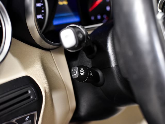 Certified 2021 Mercedes-Benz GLC 300 4MATIC image 33