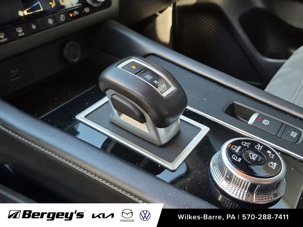 Used 2023 Mitsubishi Outlander SE AWD/4WD image 29