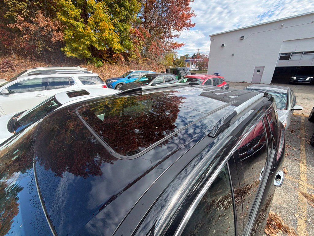 Used 2026 Chevrolet Traverse High Country AWD/4WD image 9