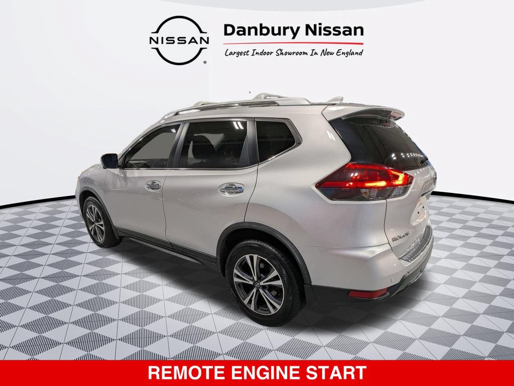 Used 2019 Nissan Rogue SV w/ Premium Package AWD/4WD image 5