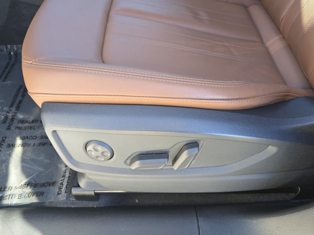 Used 2023 Audi Q5 2.0T Premium w/ Convenience Package image 15