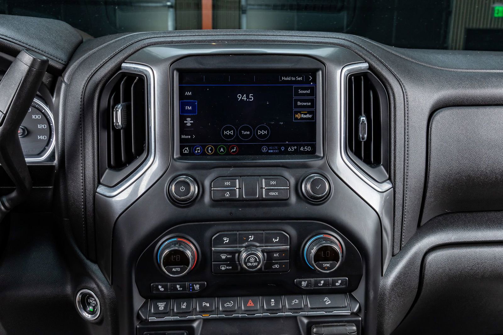 Used 2021 Chevrolet Silverado 2500 LTZ w/ Carhartt Edition AWD/4WD image 20