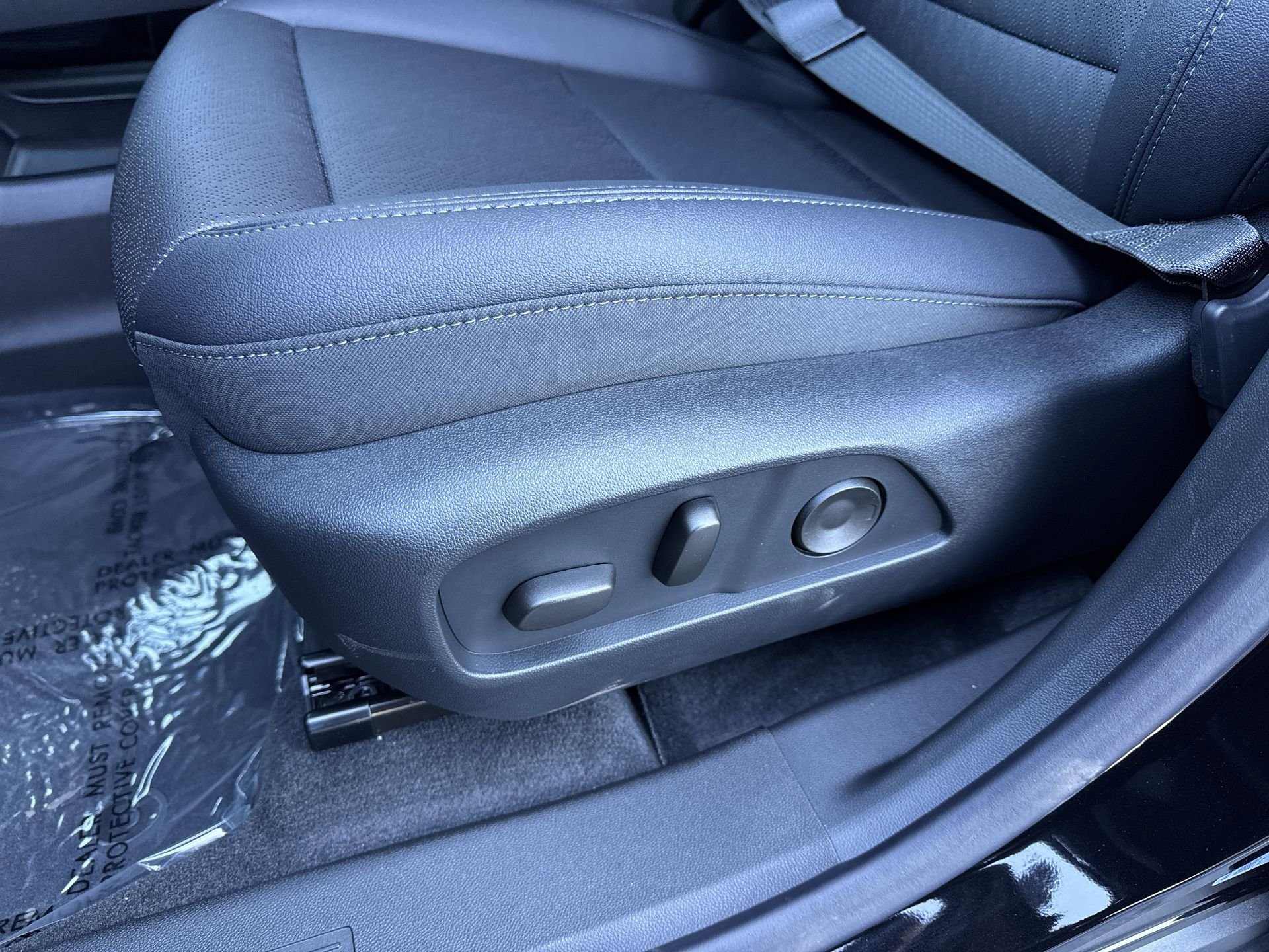 New 2026 Chevrolet Equinox LT FWD image 73