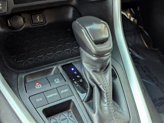 Certified 2021 Toyota RAV4 LE image 11