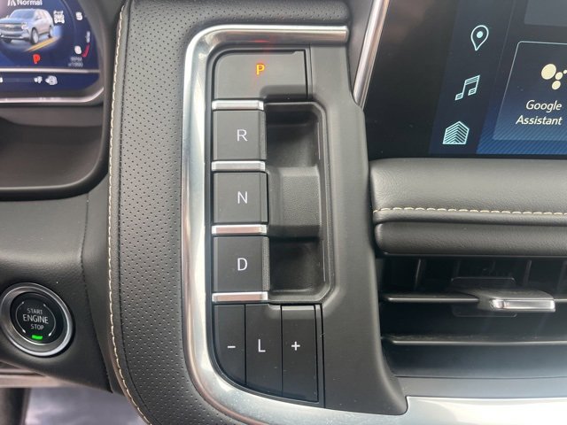 Used 2024 Chevrolet Tahoe Premier w/ Advanced Technology Package image 28