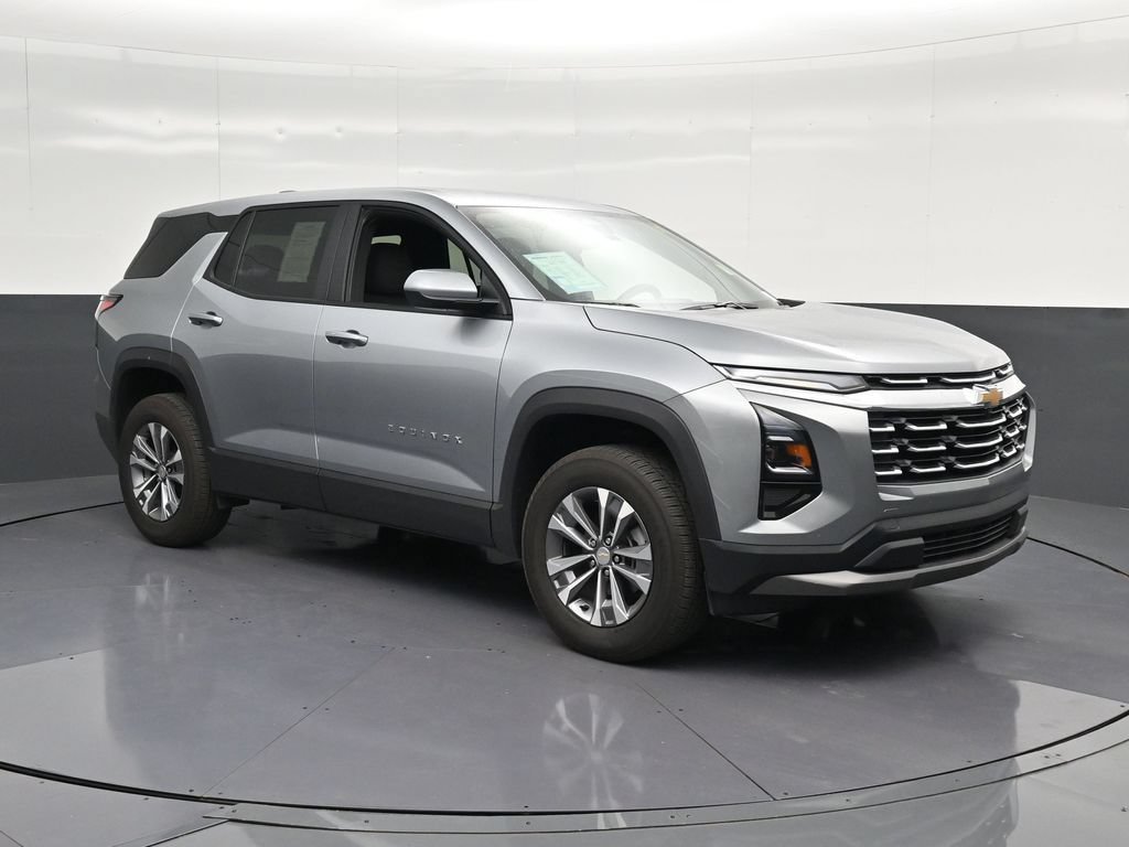Used 2026 Chevrolet Equinox LT FWD image 5