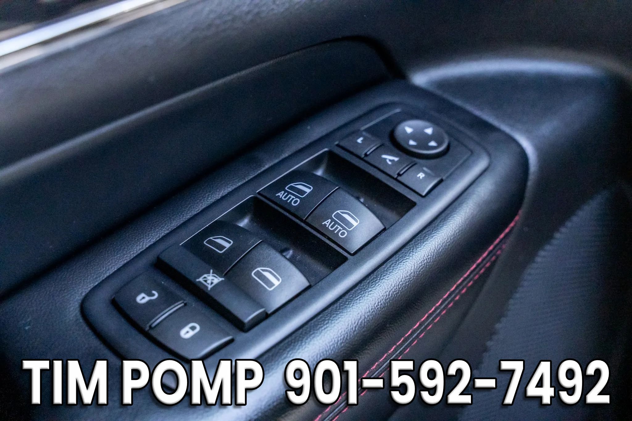 Used 2017 Jeep Grand Cherokee Trailhawk w/ Trailhawk Luxury Group image 29