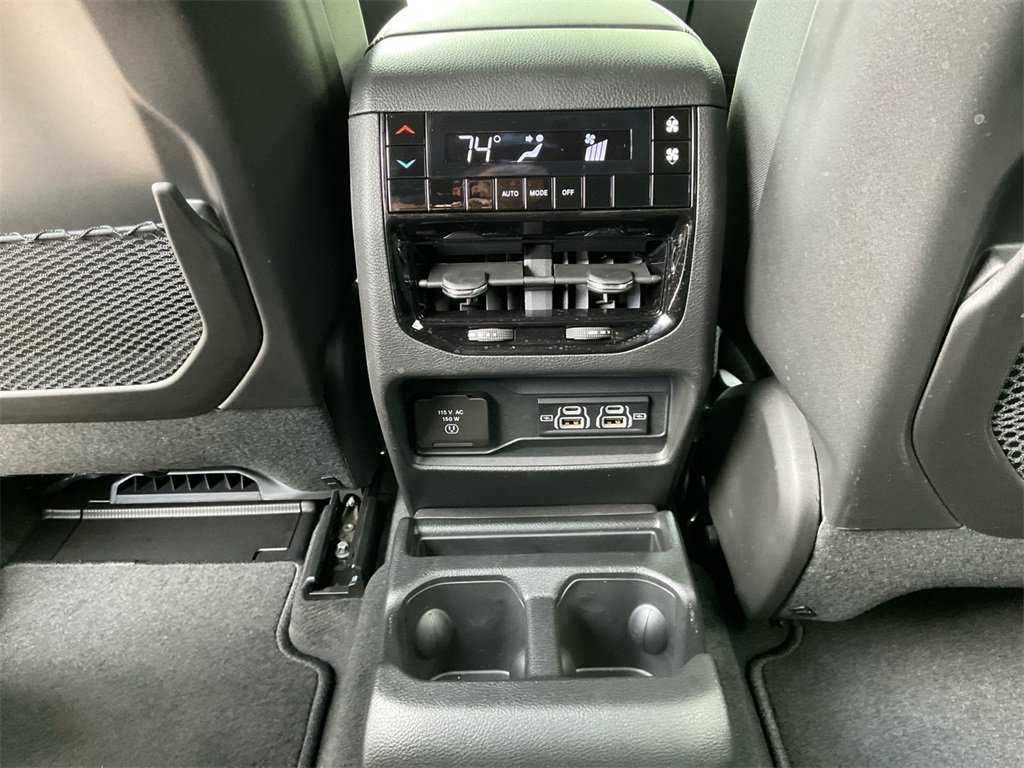 New 2025 Jeep Grand Cherokee L Laredo w/ Luxury Tech Group I image 24