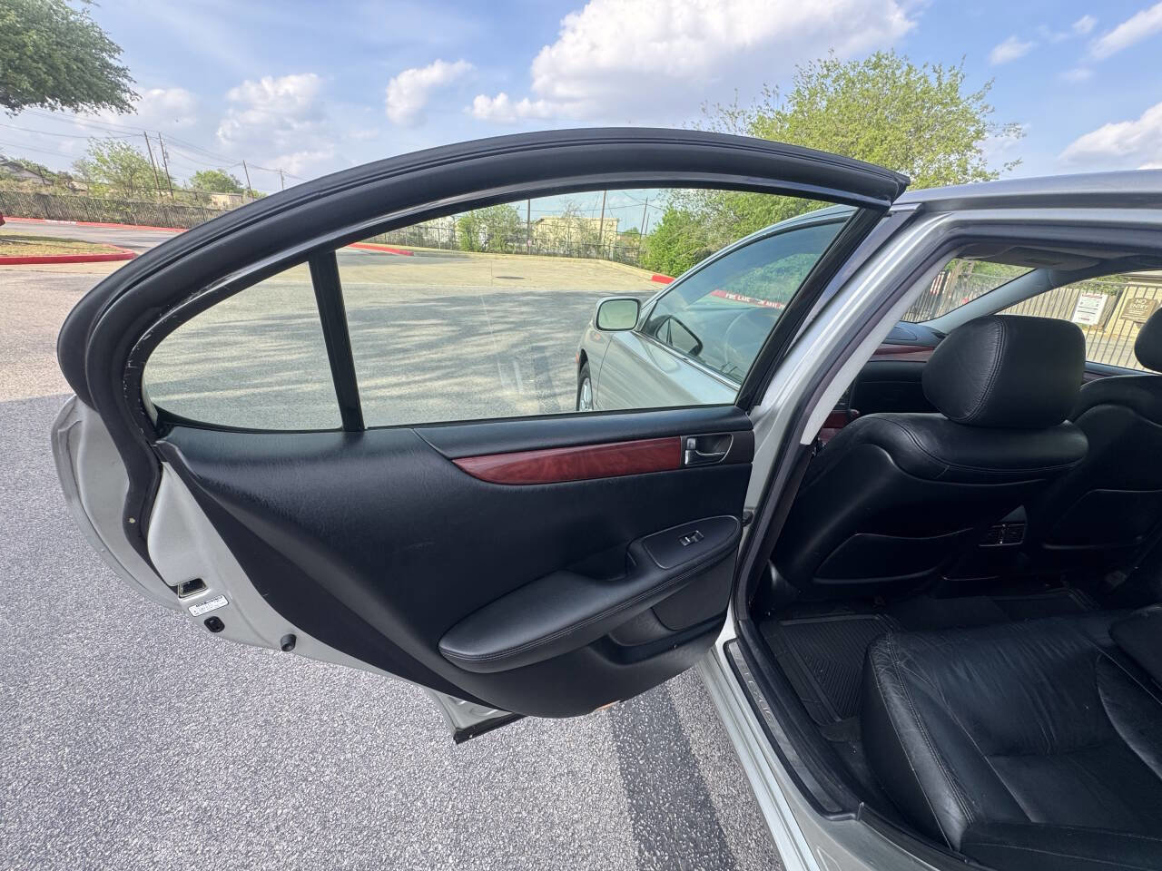 Used 2002 Lexus ES 330 image 19