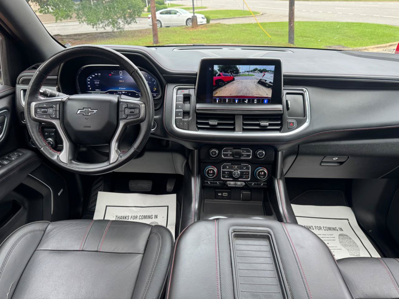 Used 2022 Chevrolet Suburban RST w/ Luxury Package RWD image 15