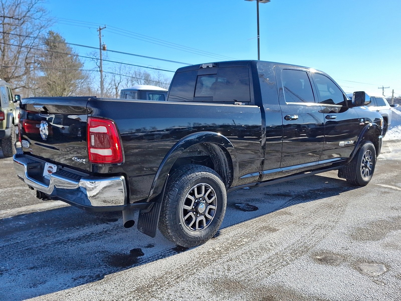 Used 2022 RAM 3500 Limited image 7