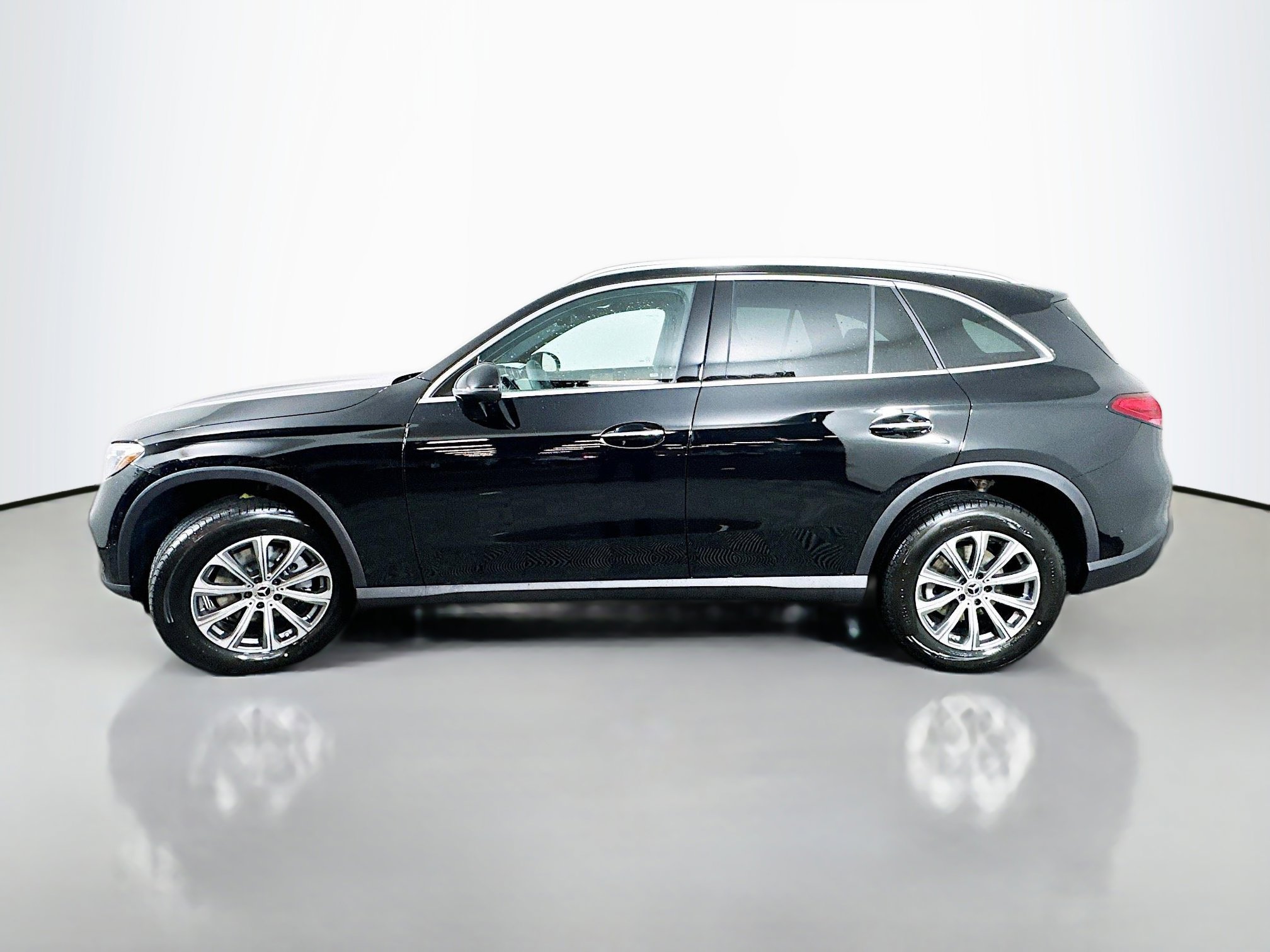 New 2026 Mercedes-Benz GLC 300 4MATIC image 4