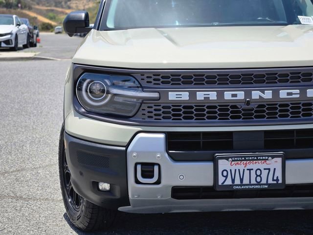 Used 2025 Ford Bronco Sport Badlands AWD/4WD image 3