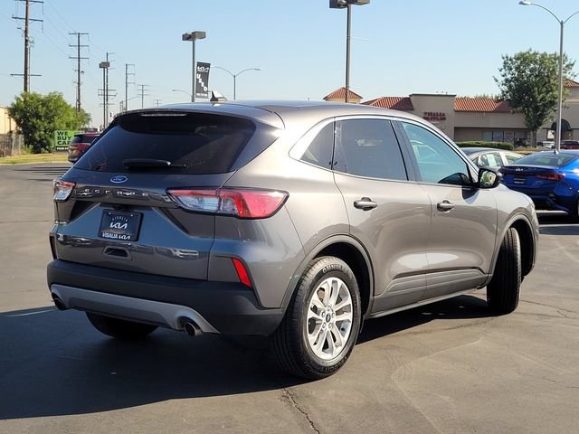 Used 2022 Ford Escape SE w/ Convenience Package FWD image 5