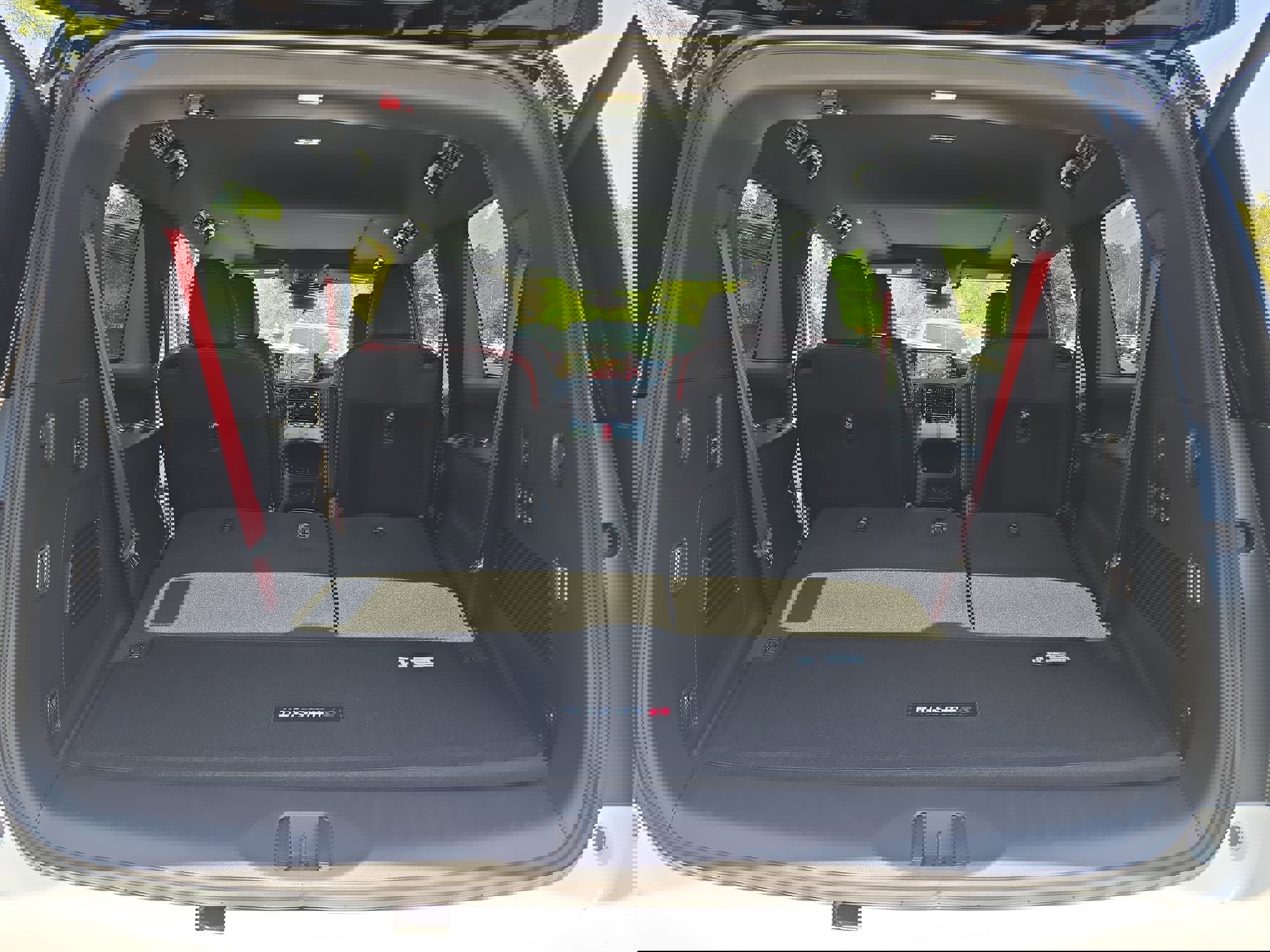 New 2026 Nissan Armada NISMO image 13