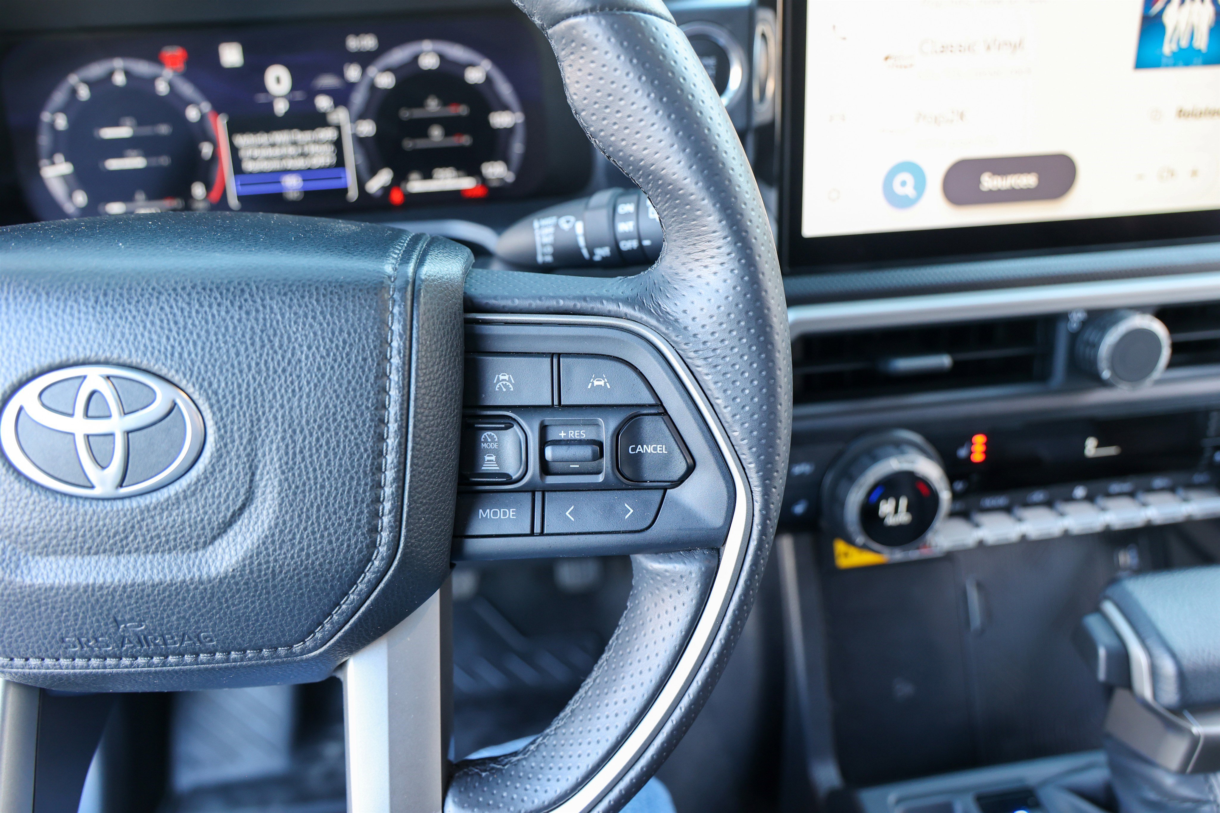 Certified 2025 Toyota 4Runner Limited image 19