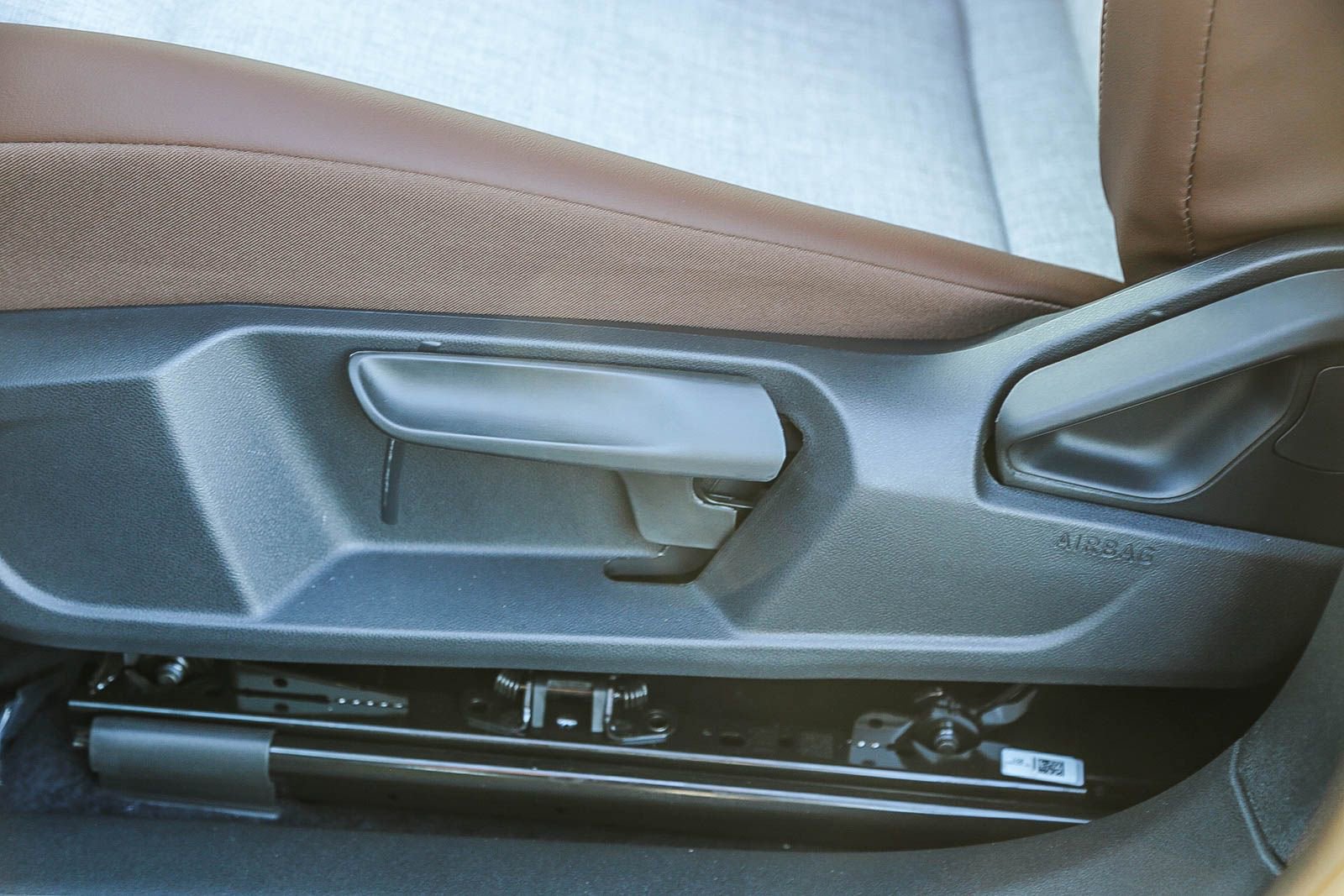 New 2025 Volkswagen ID.4 Pro RWD image 22