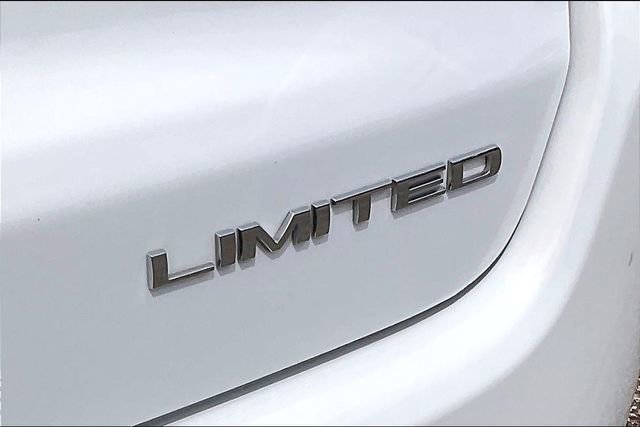 Used 2025 Jeep Compass Limited AWD/4WD image 8