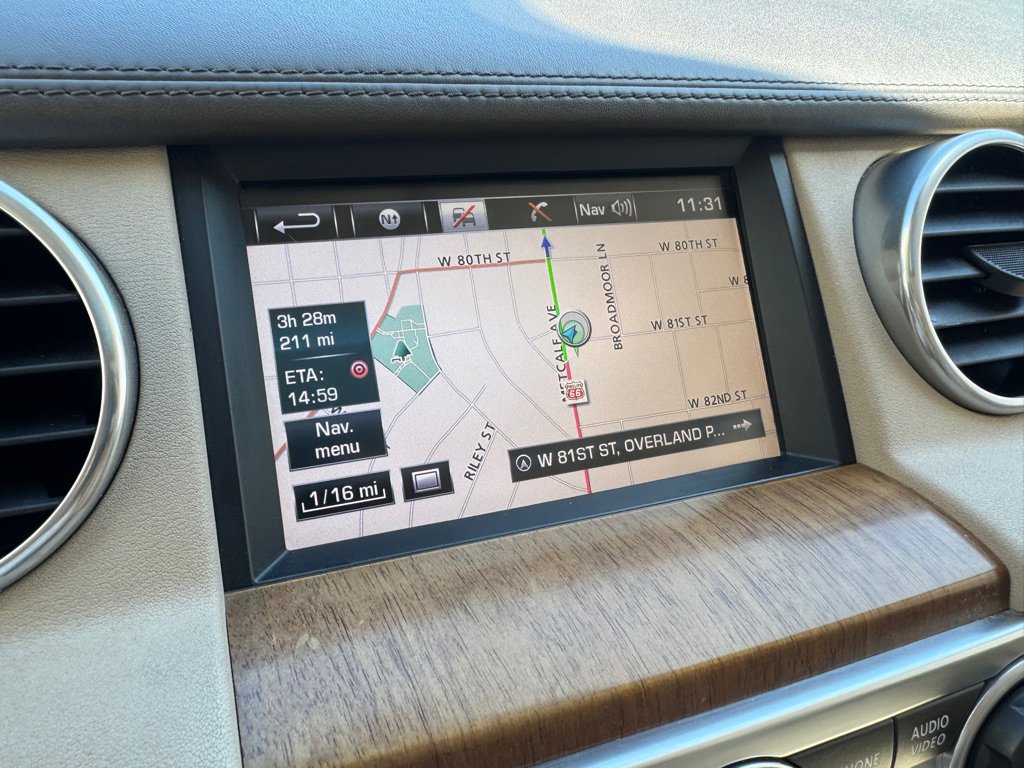Used 2016 Land Rover LR4 HSE LUX AWD/4WD image 19