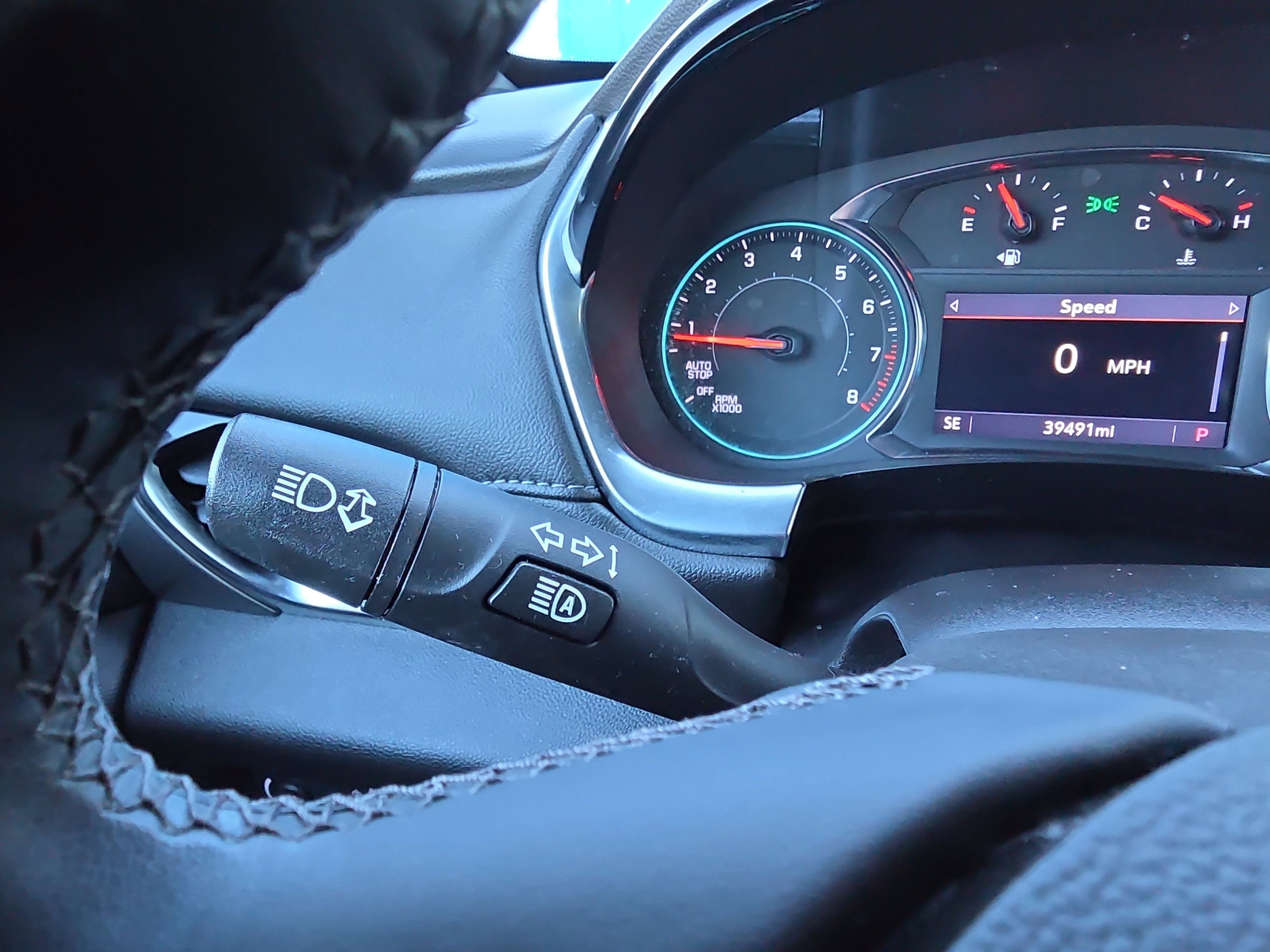 Used 2023 Chevrolet Traverse LT image 20