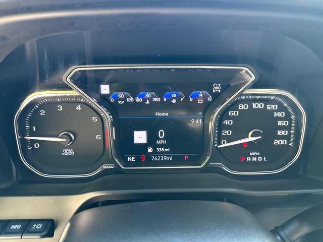 Used 2023 GMC Sierra 2500 AT4 w/ AT4 Preferred Package AWD/4WD image 28