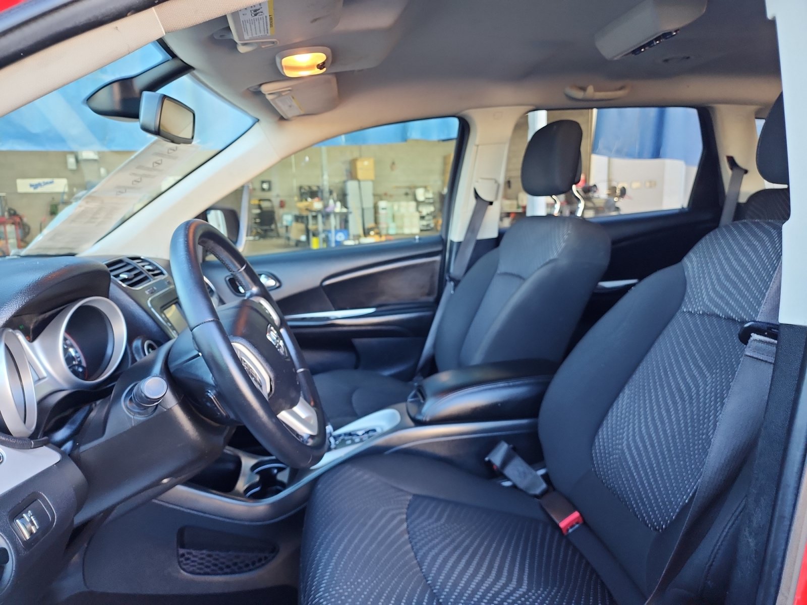 Used 2020 Dodge Journey SE w/ SE Popular Equipment Group FWD image 15