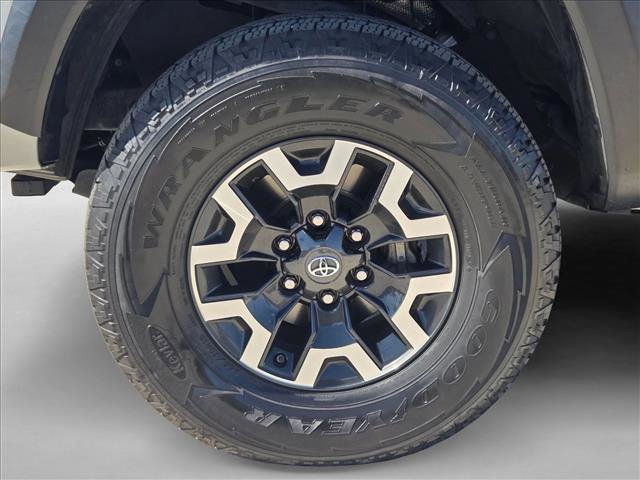 Certified 2021 Toyota Tacoma TRD Off-Road image 22