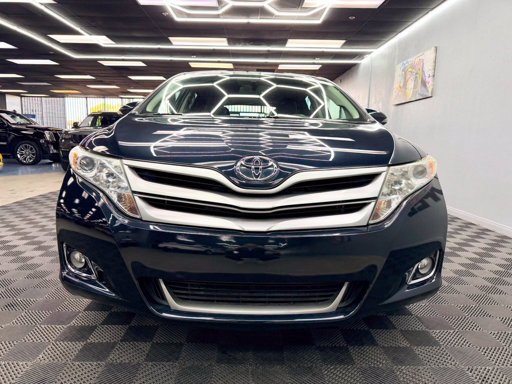 Used 2014 Toyota Venza XLE w/ XLE Premium Package FWD image 4