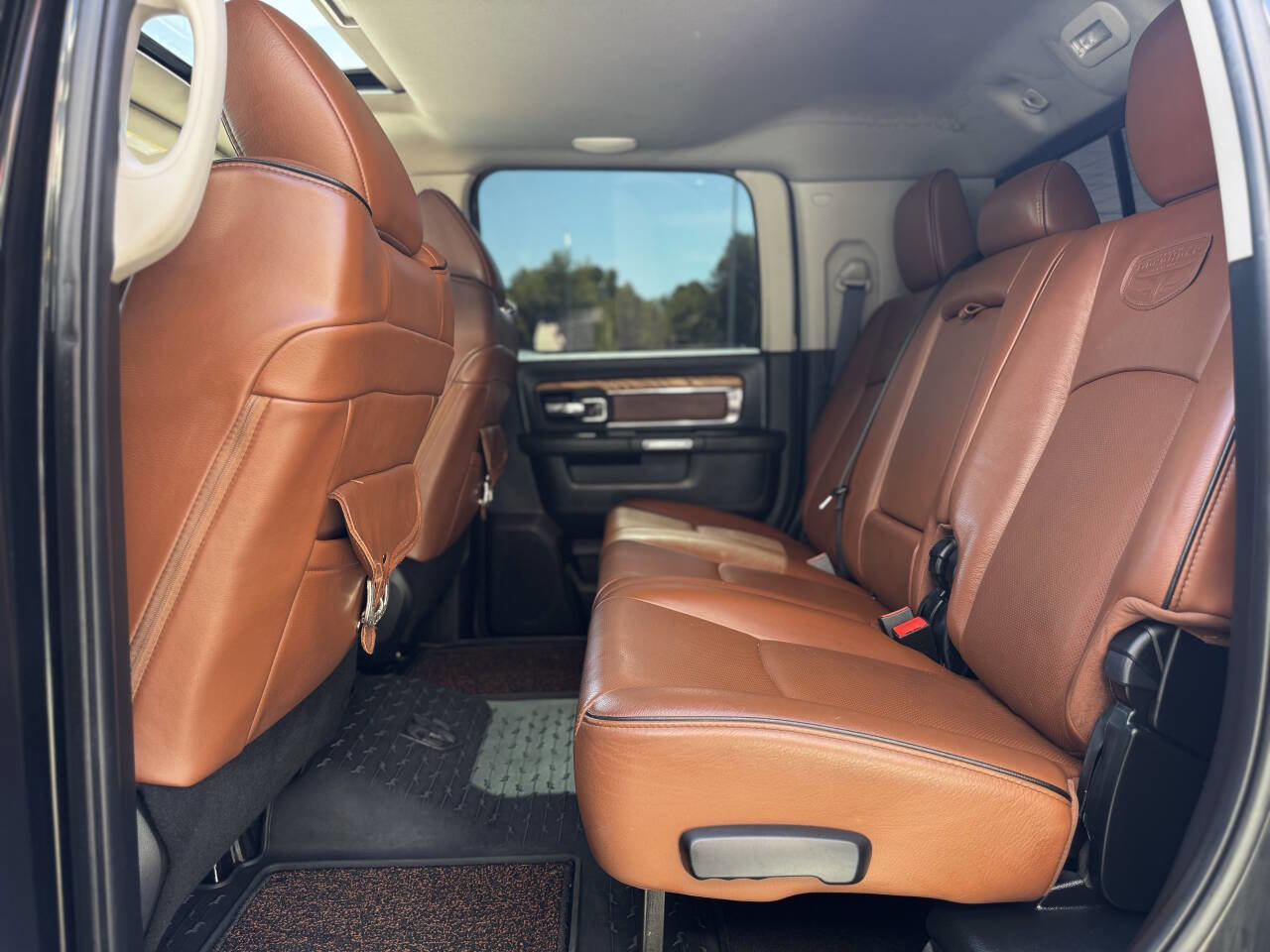 Used 2018 RAM 2500 Longhorn w/ Snow Chief Group AWD/4WD image 38
