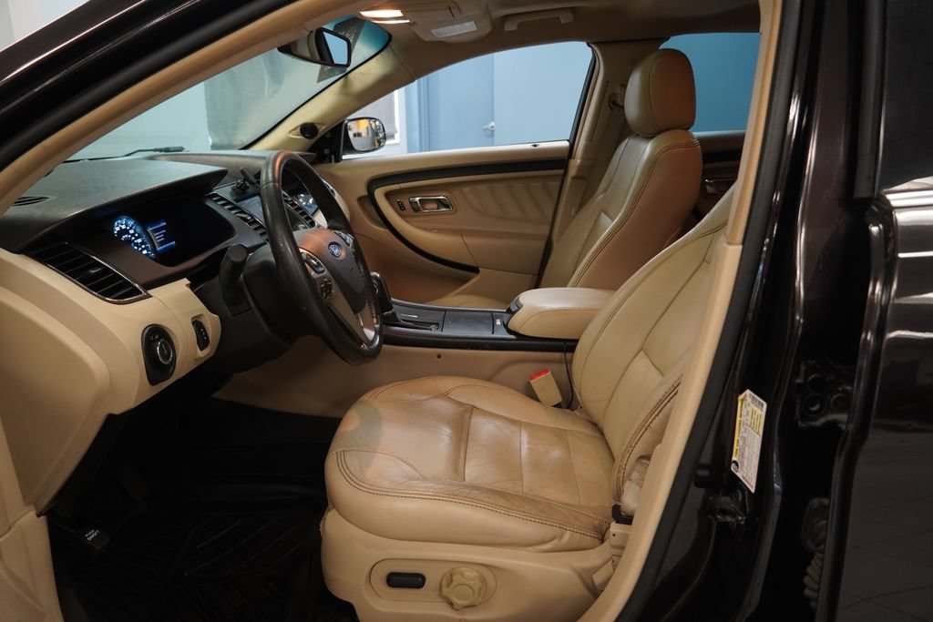 Used 2013 Ford Taurus SEL FWD image 6