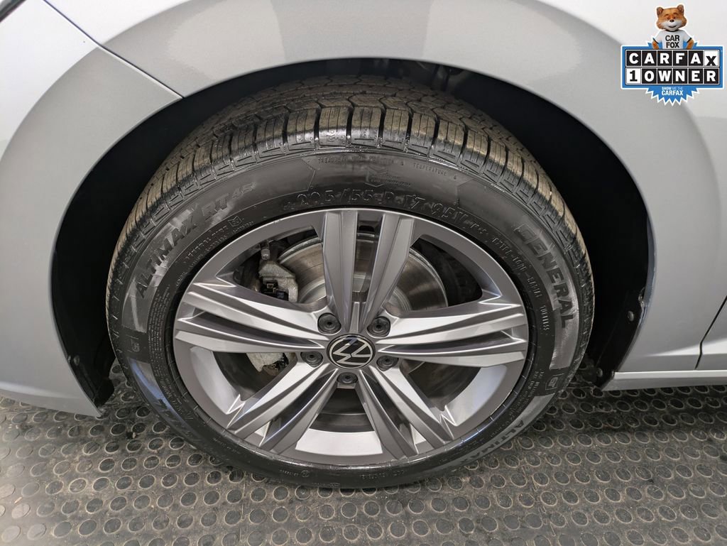 Used 2023 Volkswagen Jetta SE image 7