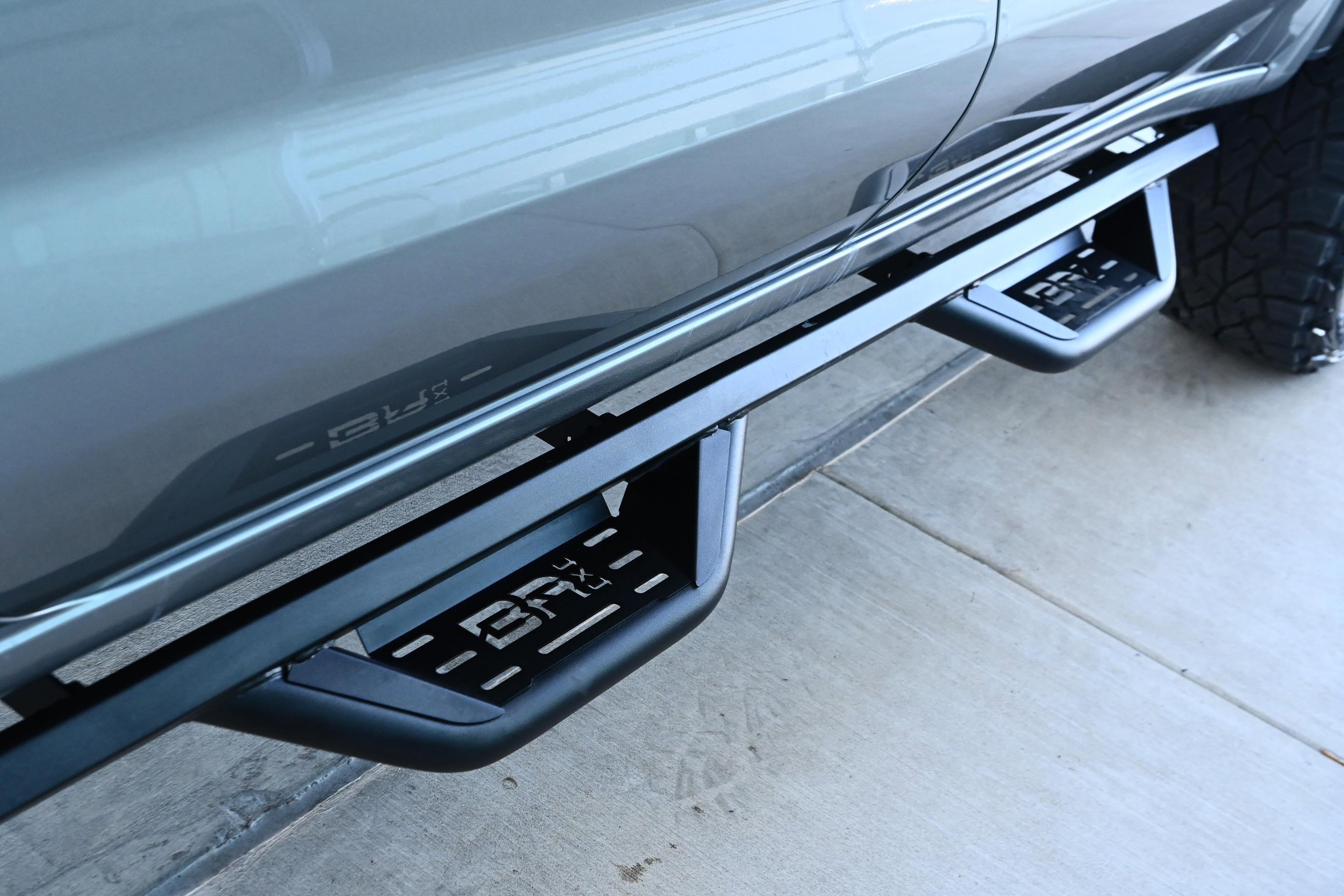 Used 2025 GMC Sierra 1500 Elevation image 35