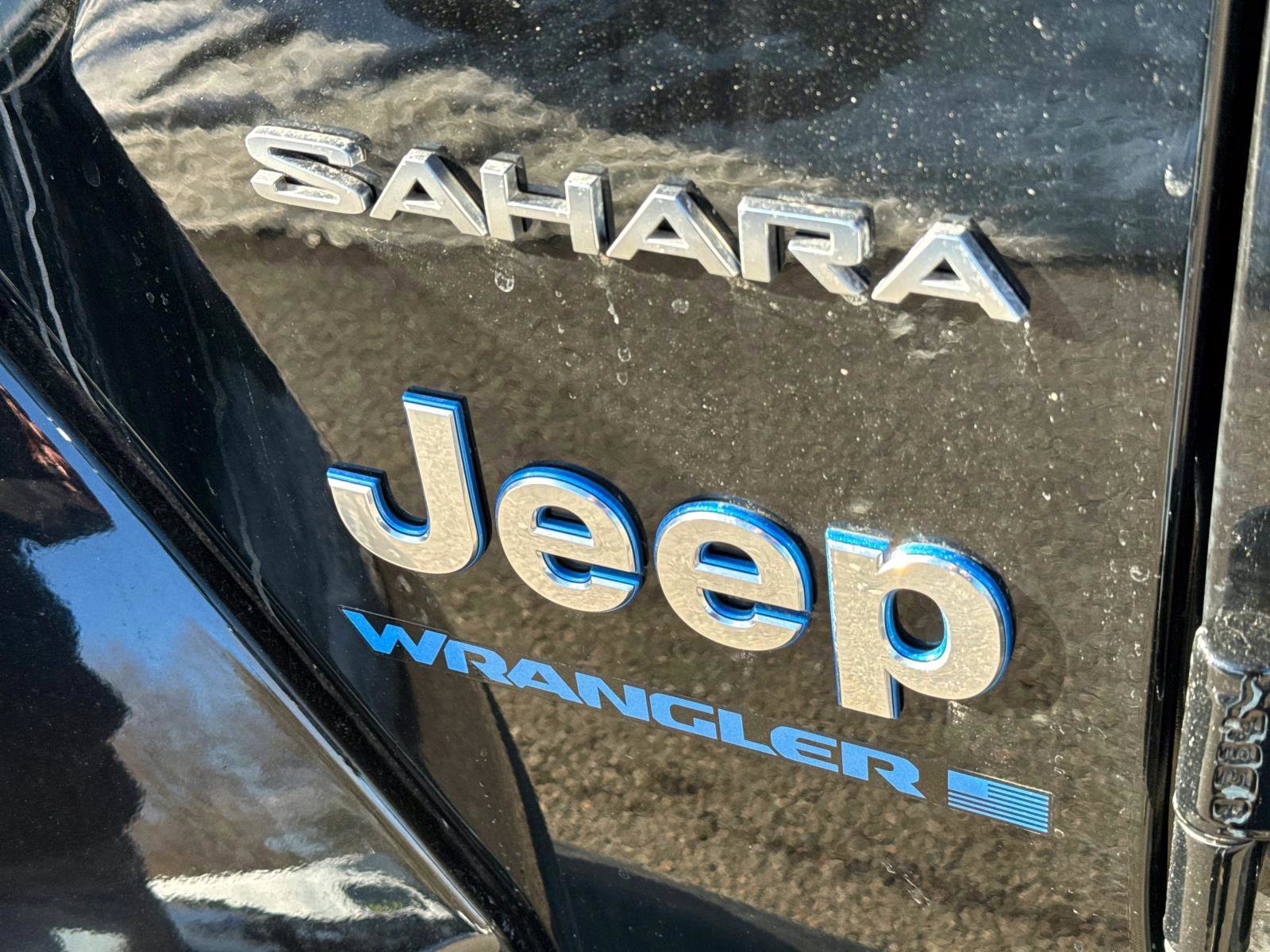 Used 2023 Jeep Wrangler Unlimited Sahara w/ Cold Weather Group image 6