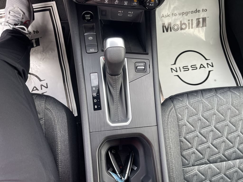 New 2026 Nissan Kicks SV FWD image 23