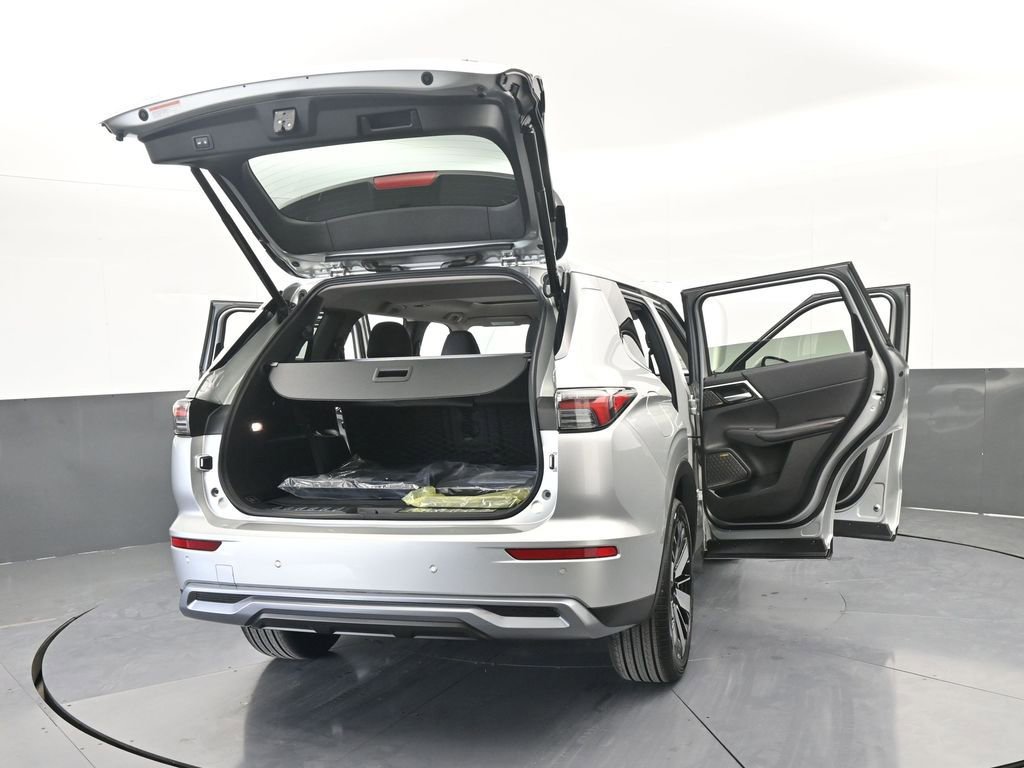 New 2026 Mitsubishi Outlander SE FWD image 75