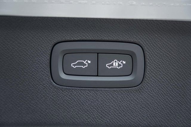 New 2026 Volvo XC90 B6 Ultra w/ Protection Package Premier image 10