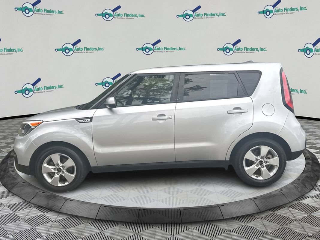 Used 2017 Kia Soul image 8