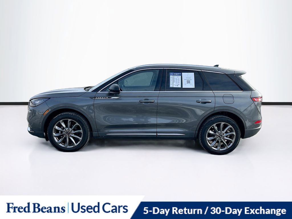Used 2022 Lincoln Corsair AWD w/ Premium Package image 4