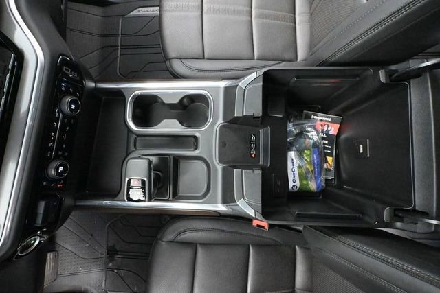 Used 2024 Chevrolet Silverado 1500 High Country w/ High Country Premium Package image 42