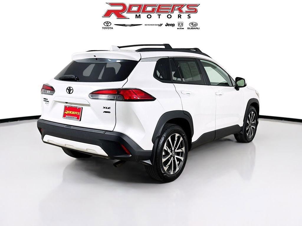 Certified 2023 Toyota Corolla Cross XLE w/ Convenience Package AWD/4WD image 13