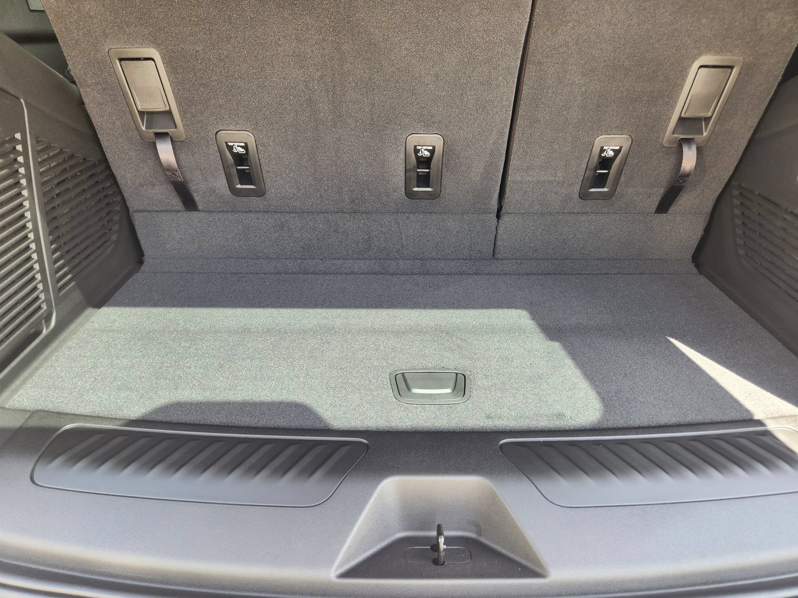 New 2026 Chevrolet Tahoe LS RWD image 28