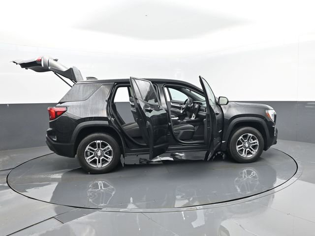 Used 2025 GMC Terrain Elevation AWD/4WD image 30