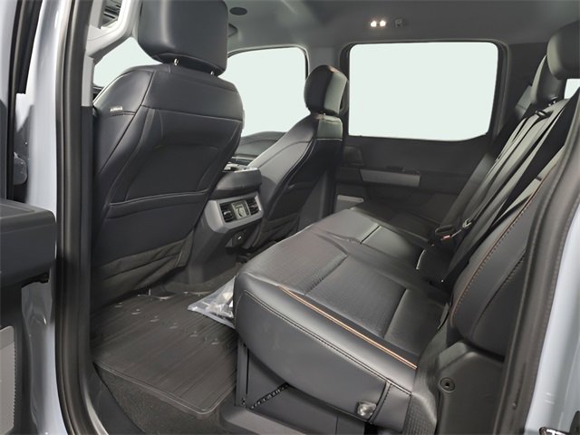 New 2025 Ford F250 Lariat w/ Lariat Ultimate Package image 16